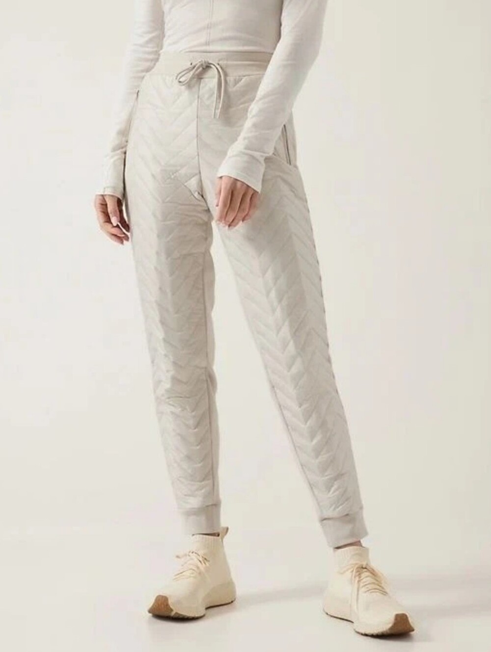 Athleta Après Ski Down Jogger Women Size 6 Quilted Ski Snow Pants Beige NWT